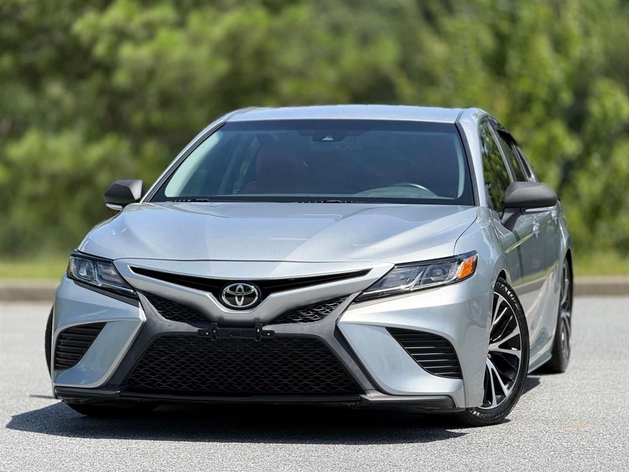 Toyota Camry  2018