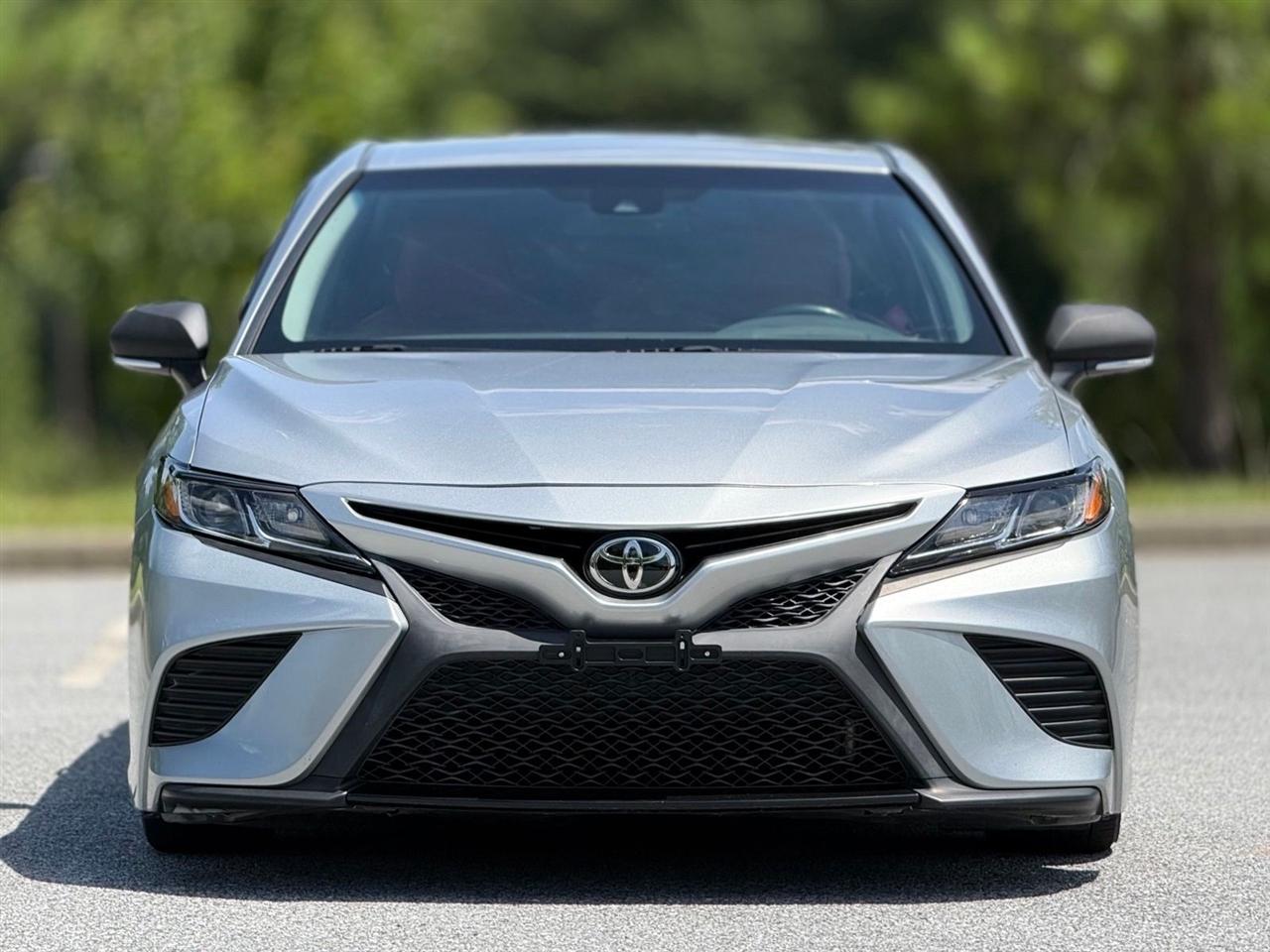 Toyota Camry  2018