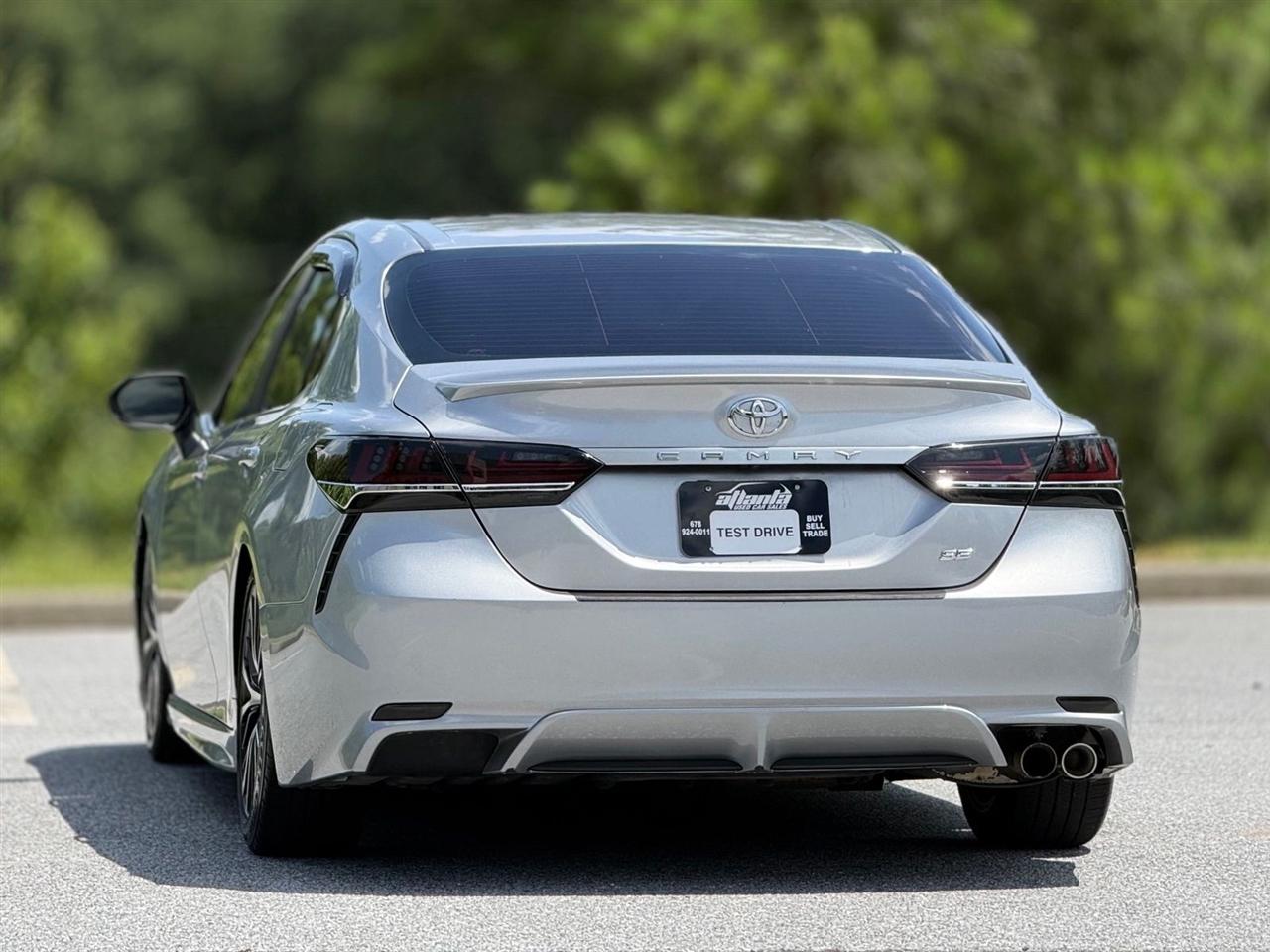 Toyota Camry  2018