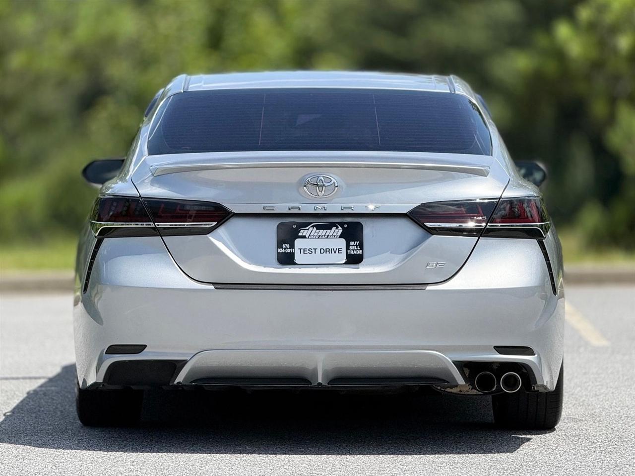 Toyota Camry  2018