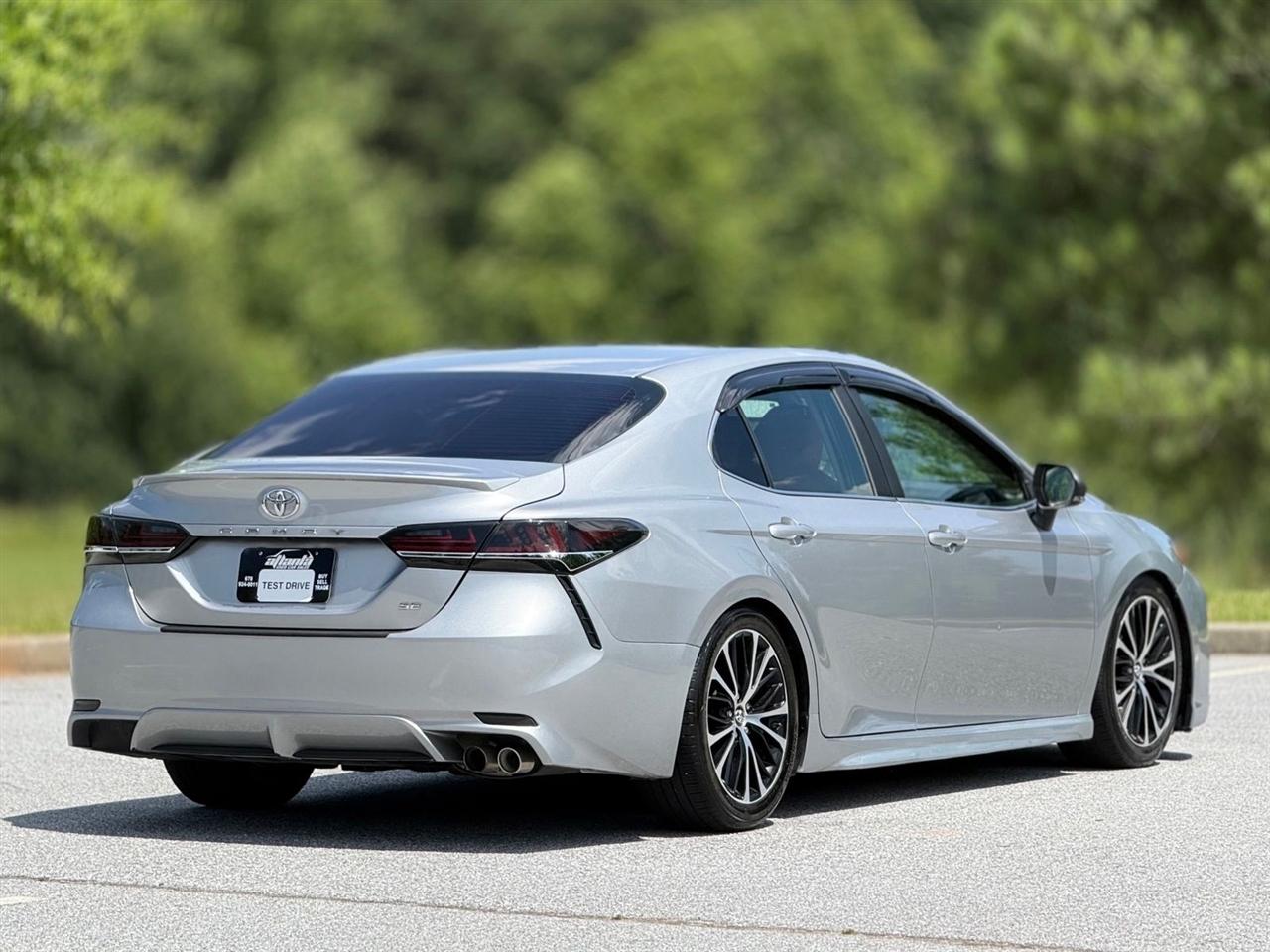 Toyota Camry  2018