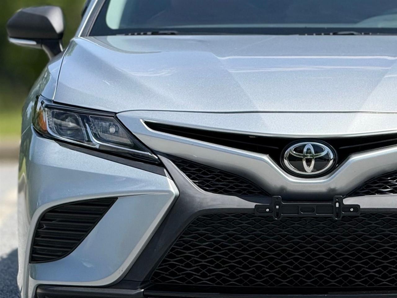 Toyota Camry  2018