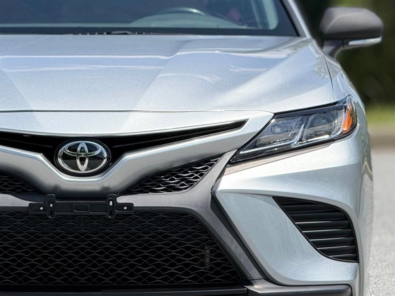 Toyota Camry  2018