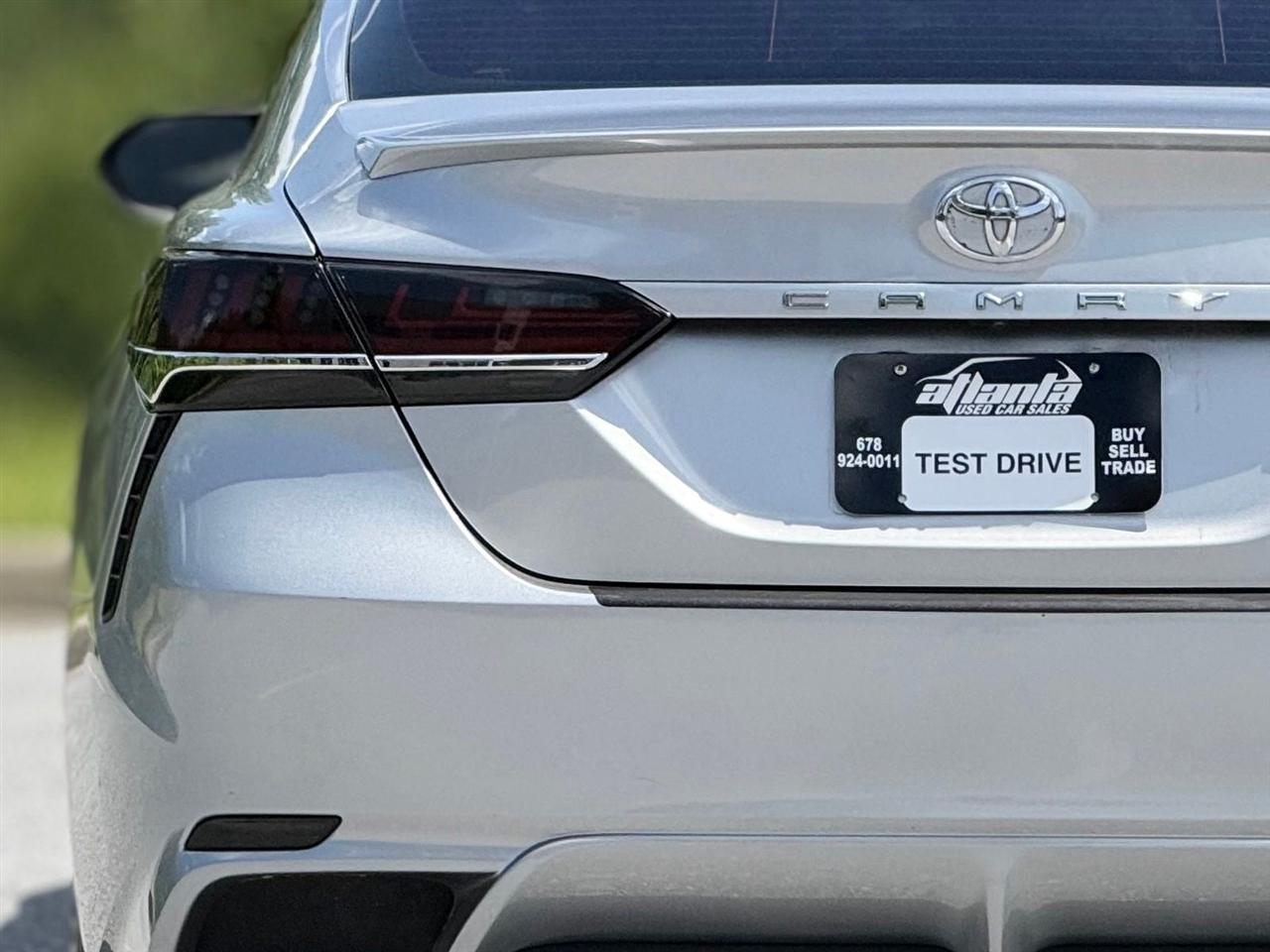 Toyota Camry  2018