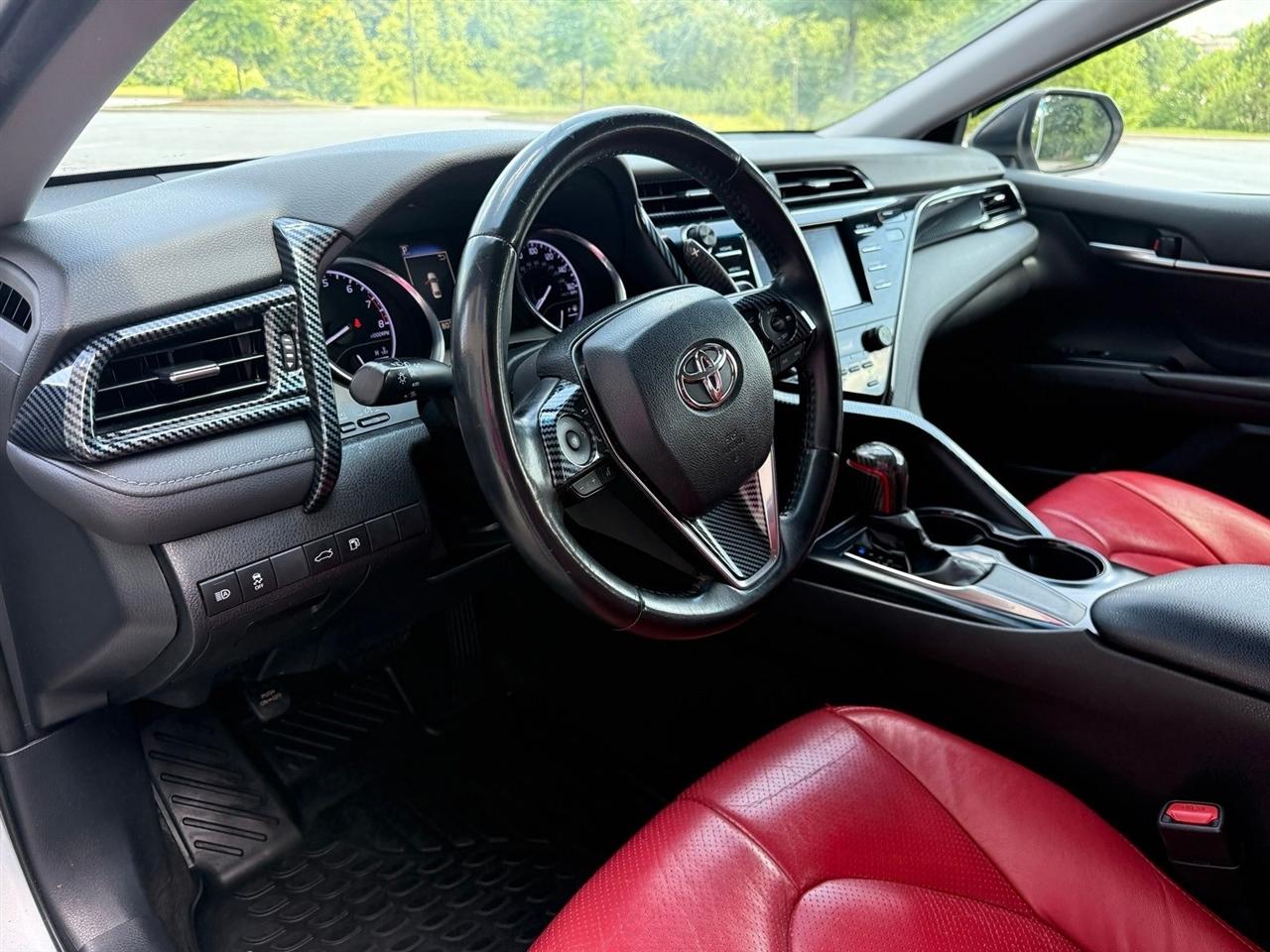 Toyota Camry  2018