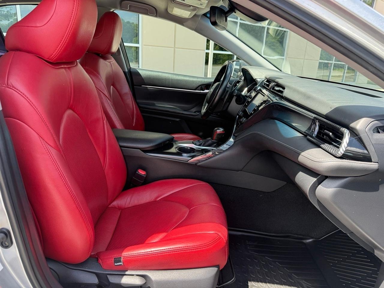 Toyota Camry  2018