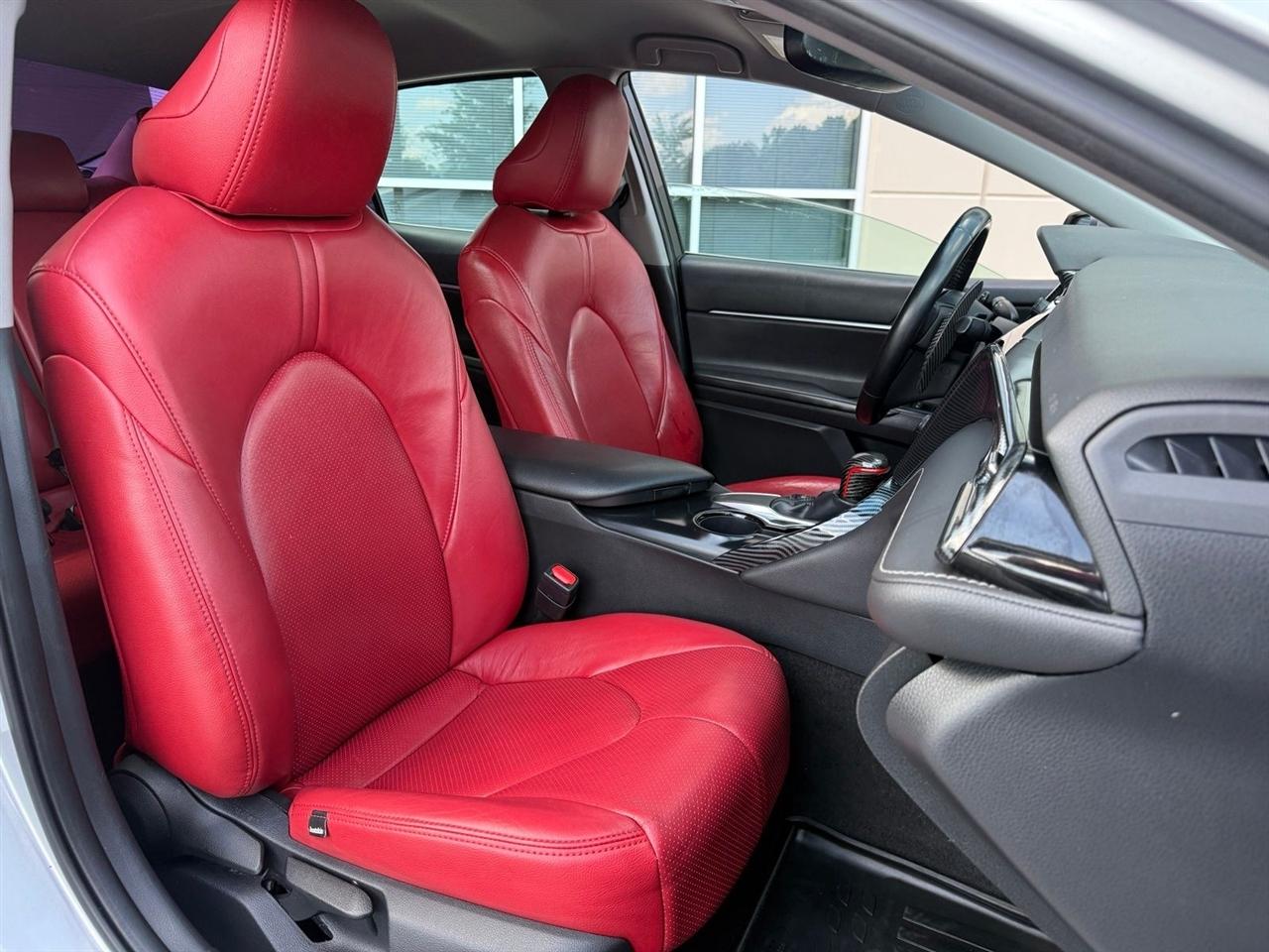 Toyota Camry  2018