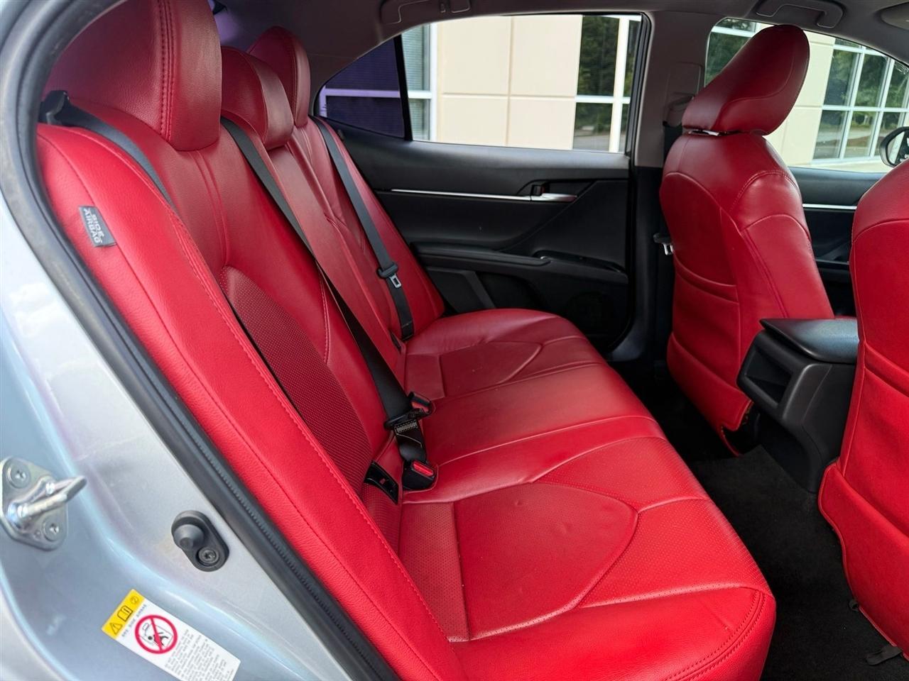 Toyota Camry  2018