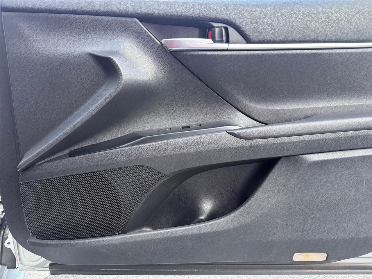 Toyota Camry  2018