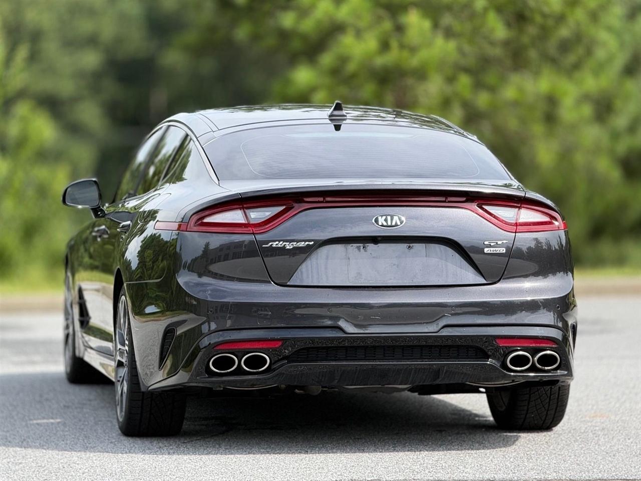 Kia Stinger  2019