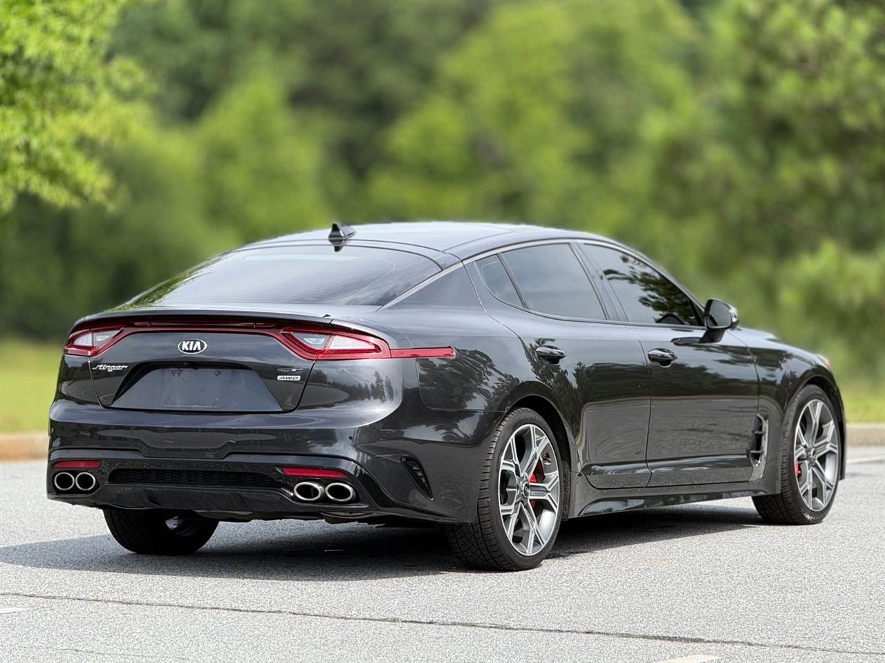 Kia Stinger  2019