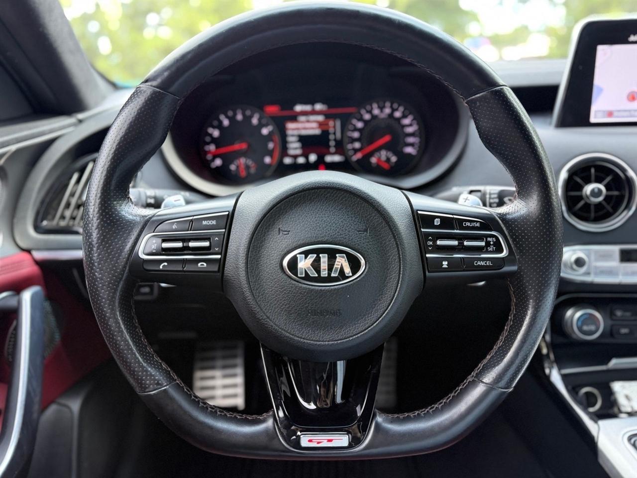 Kia Stinger  2019