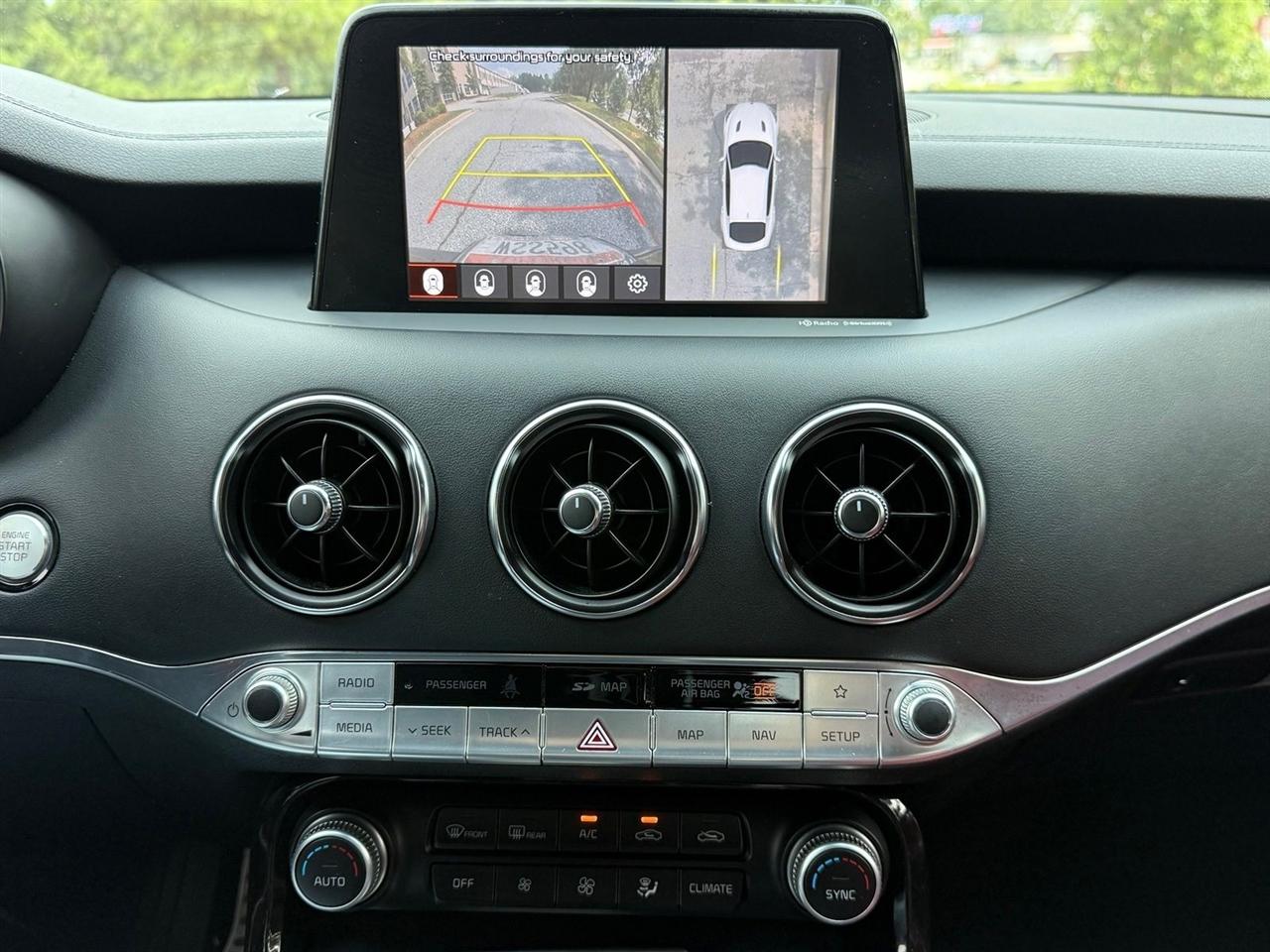 Kia Stinger  2019
