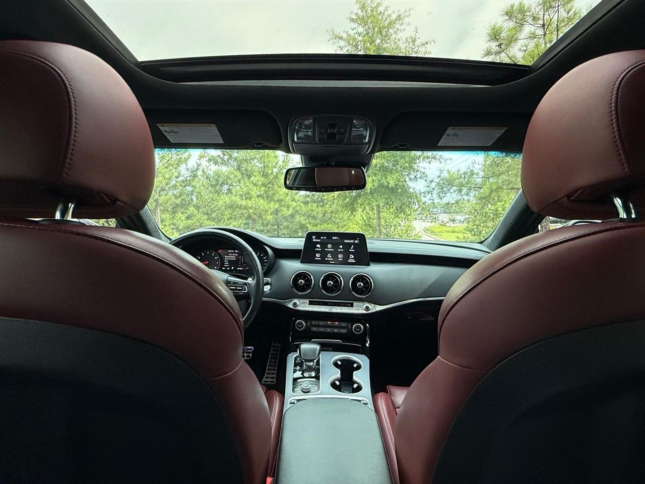 Kia Stinger  2019
