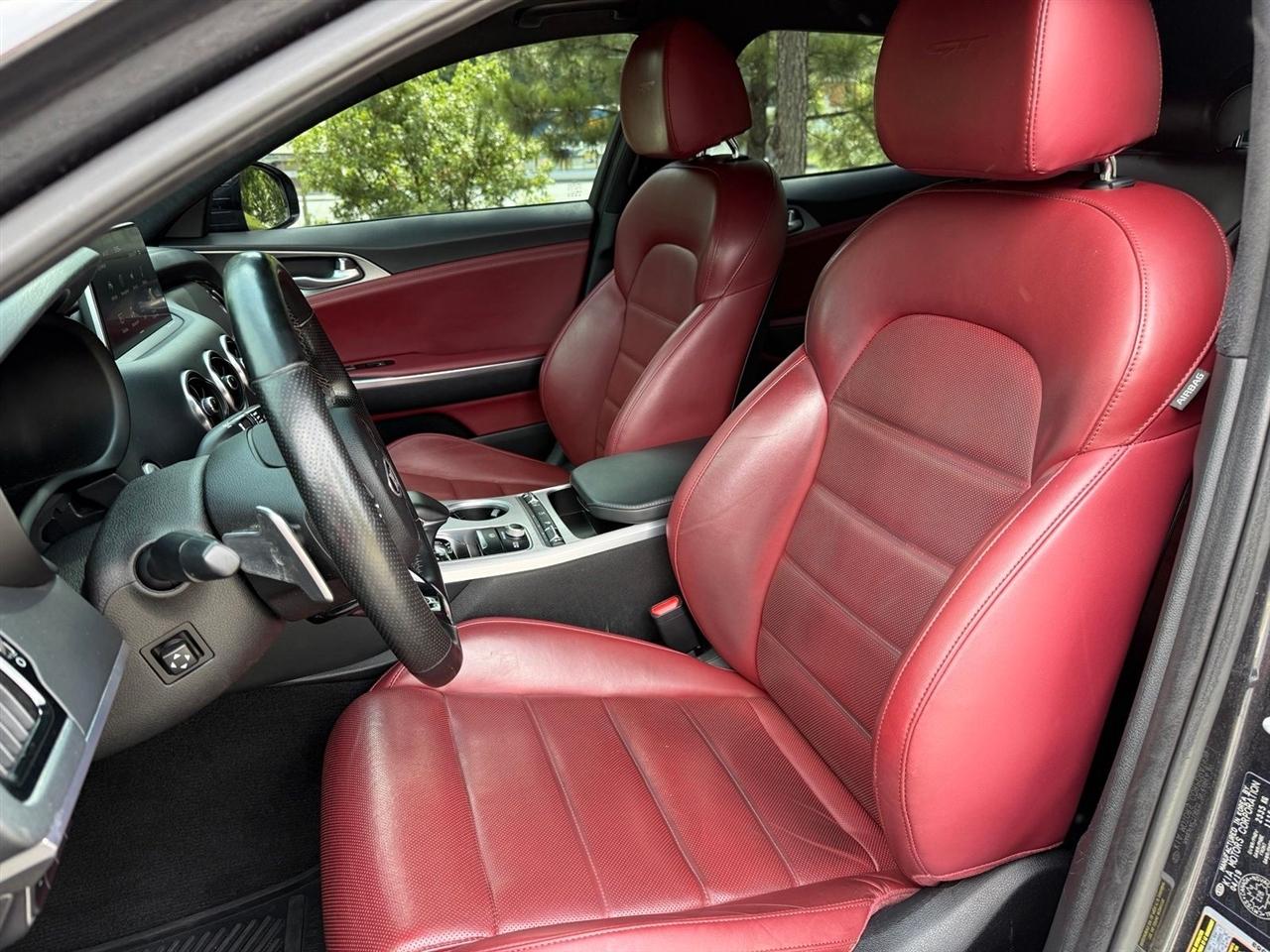 Kia Stinger  2019