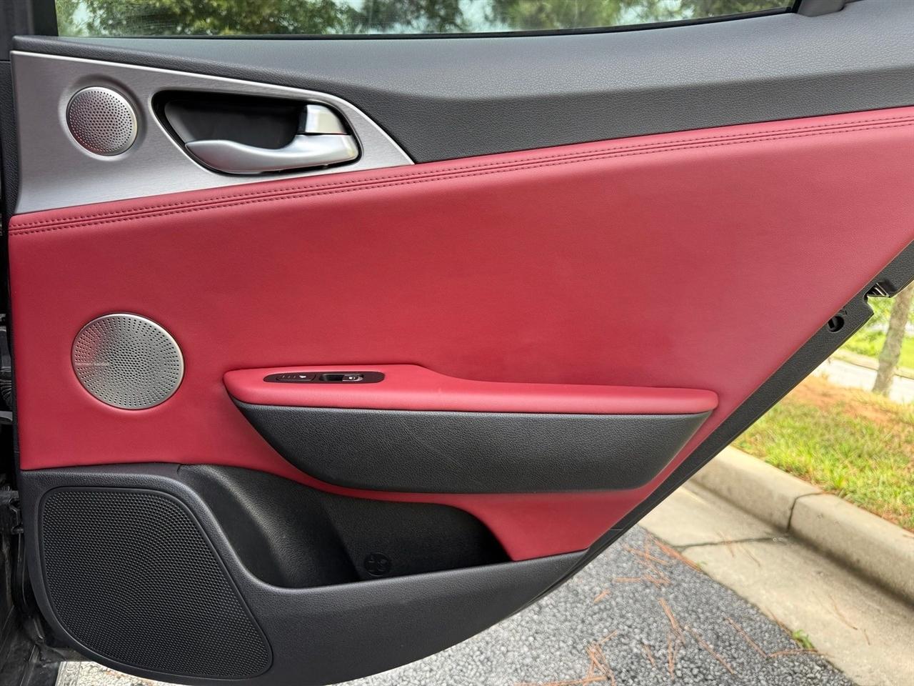 Kia Stinger  2019