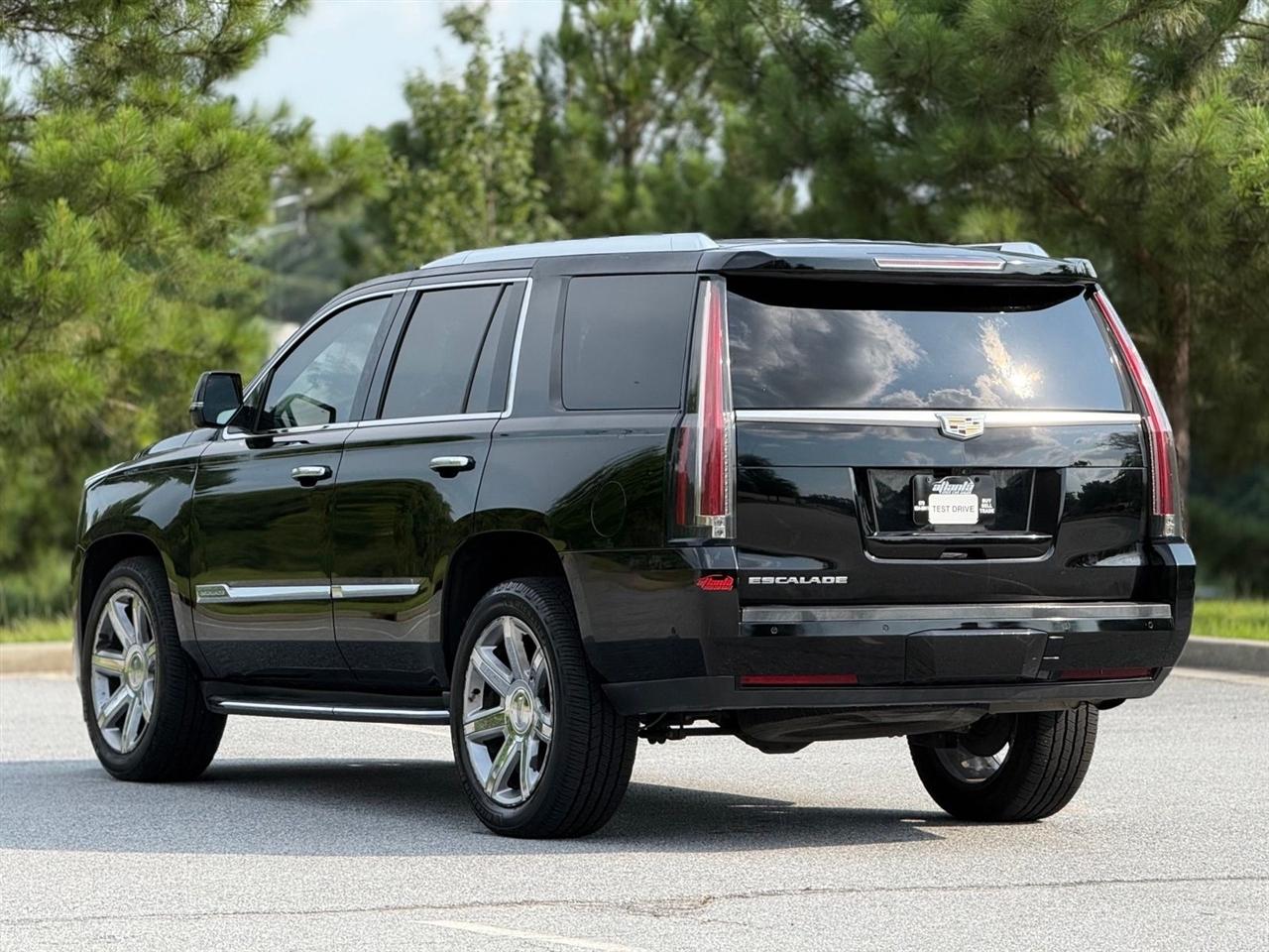 Cadillac Escalade  2018