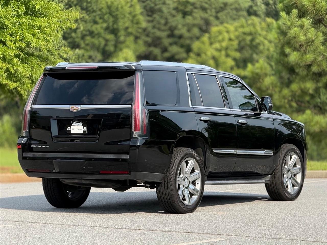 Cadillac Escalade  2018