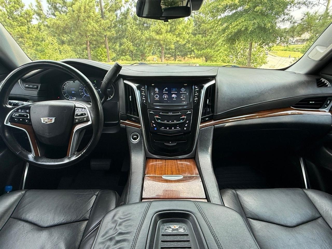 Cadillac Escalade  2018