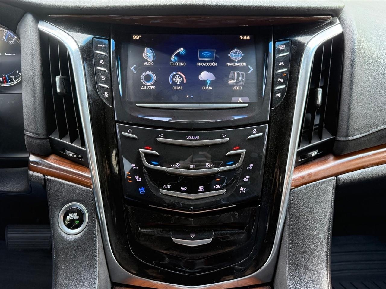 Cadillac Escalade  2018