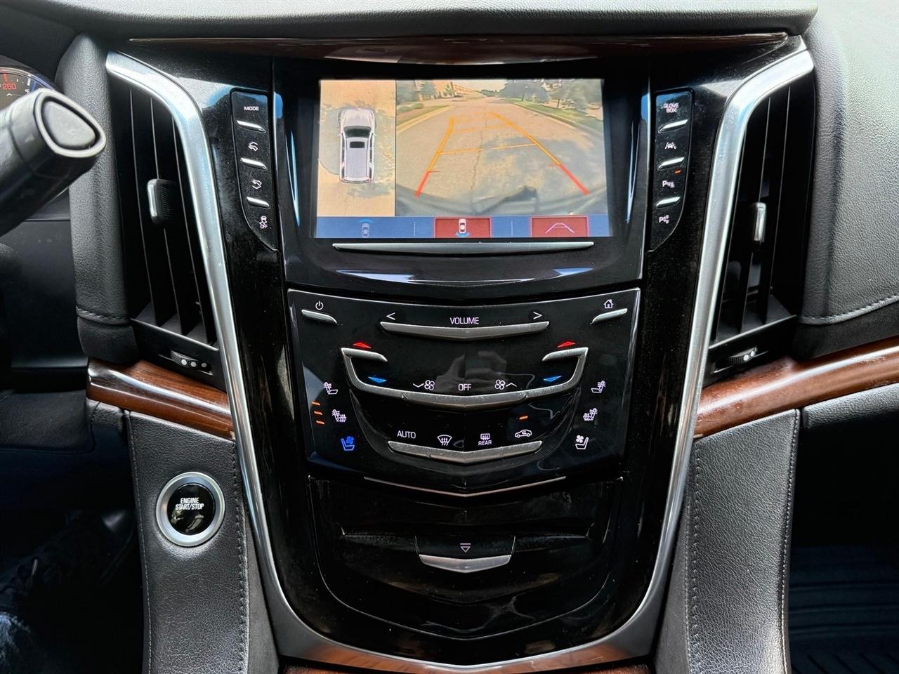 Cadillac Escalade  2018