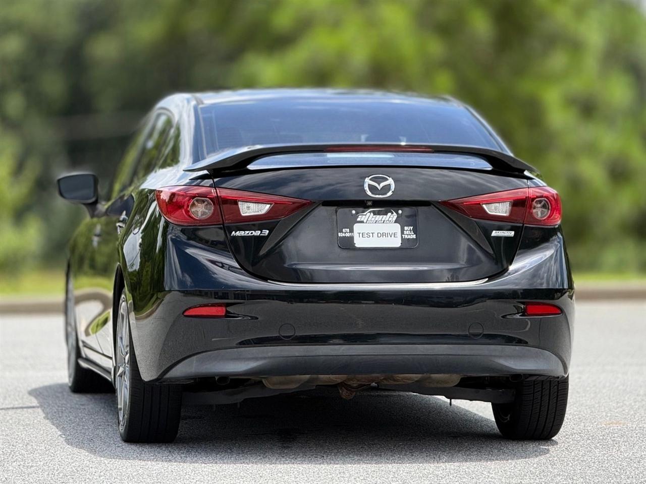 Mazda MAZDA3  2015