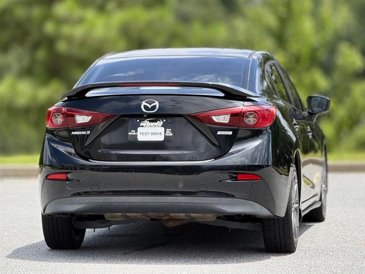 Mazda MAZDA3  2015