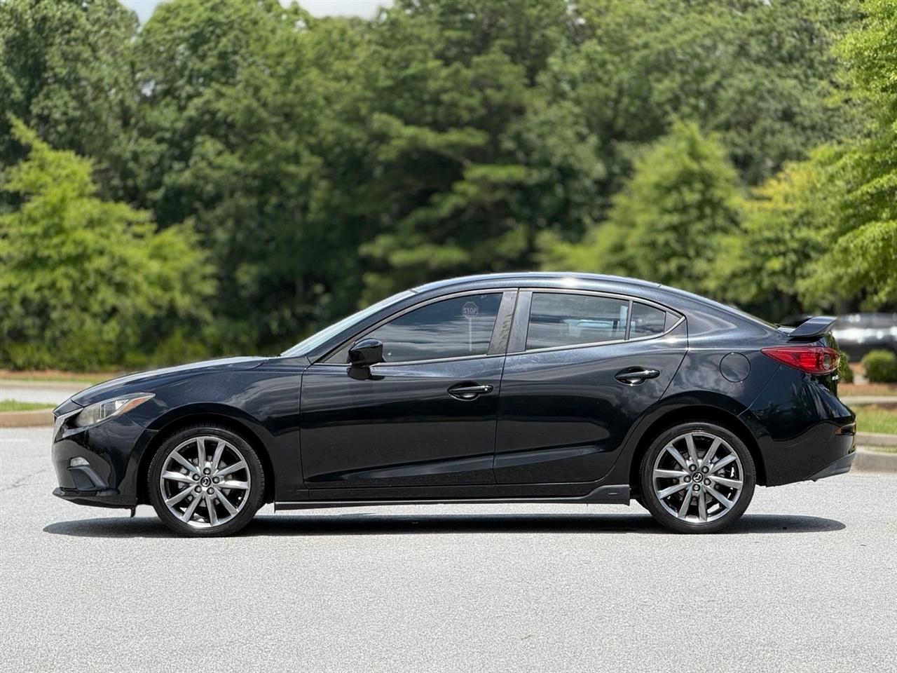 Mazda MAZDA3  2015