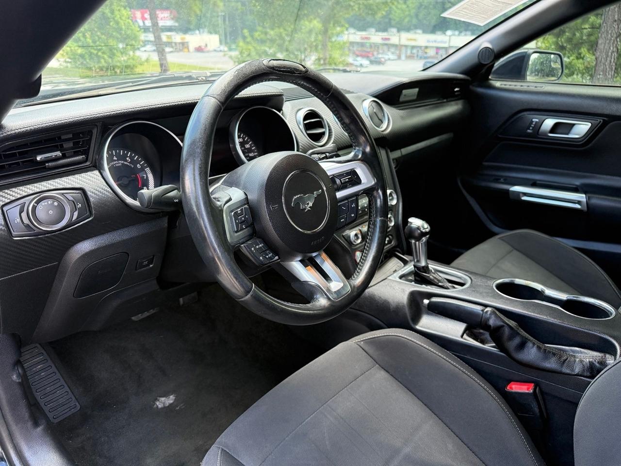 Ford Mustang  2018