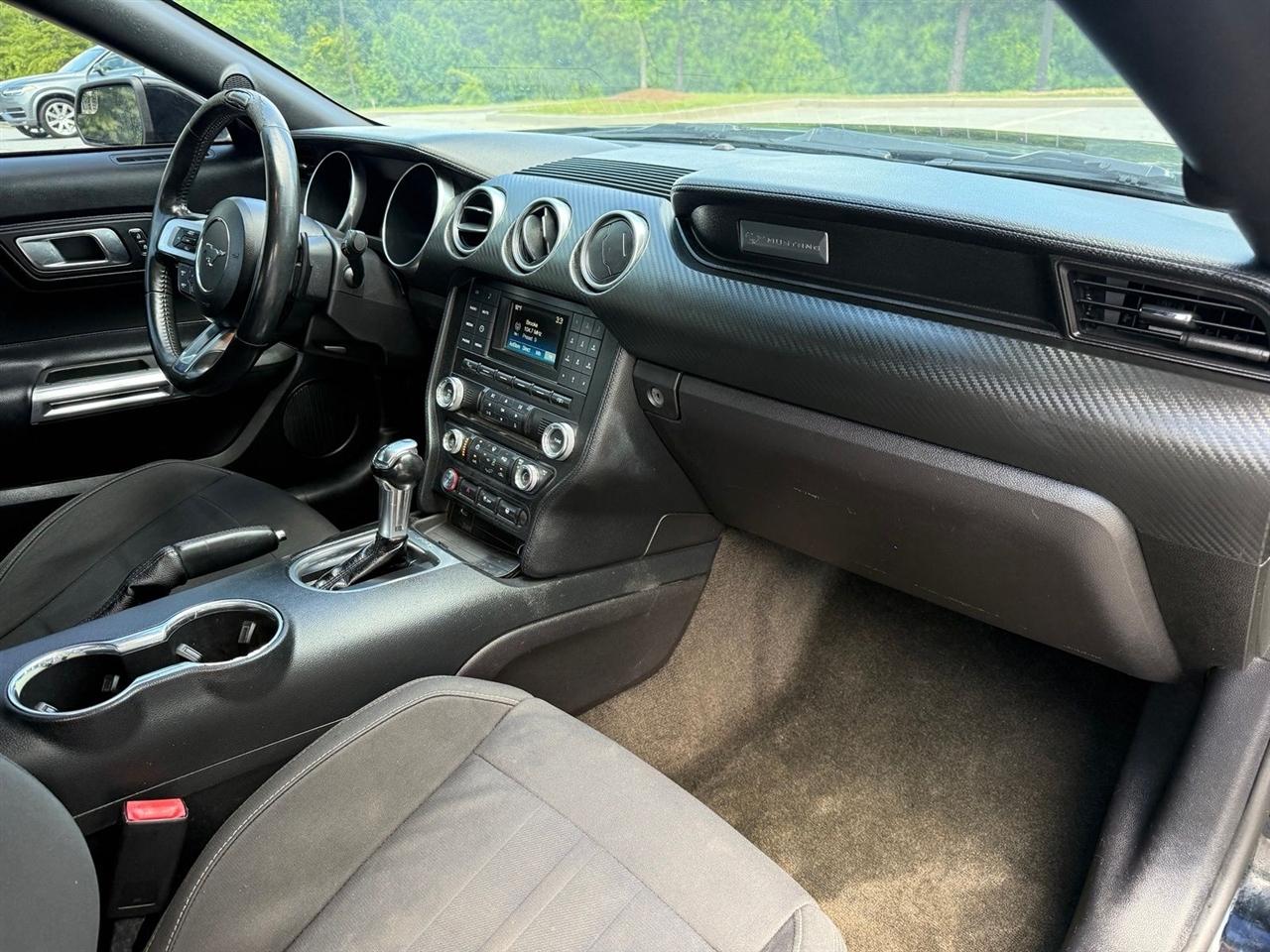 Ford Mustang  2018
