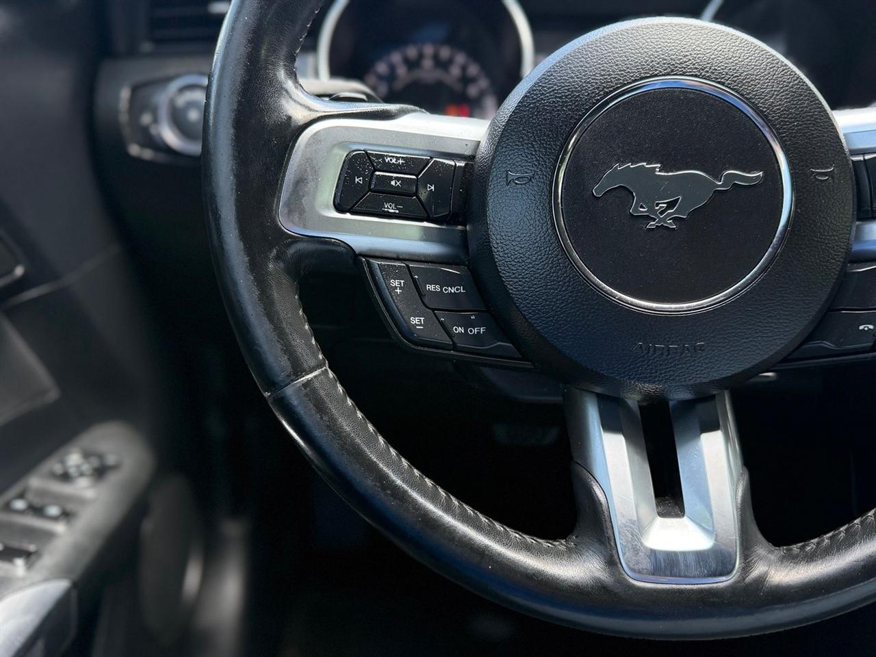 Ford Mustang  2018