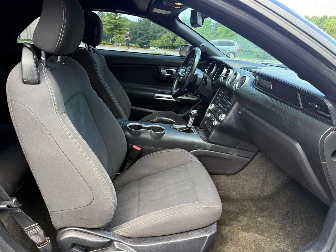 Ford Mustang  2018