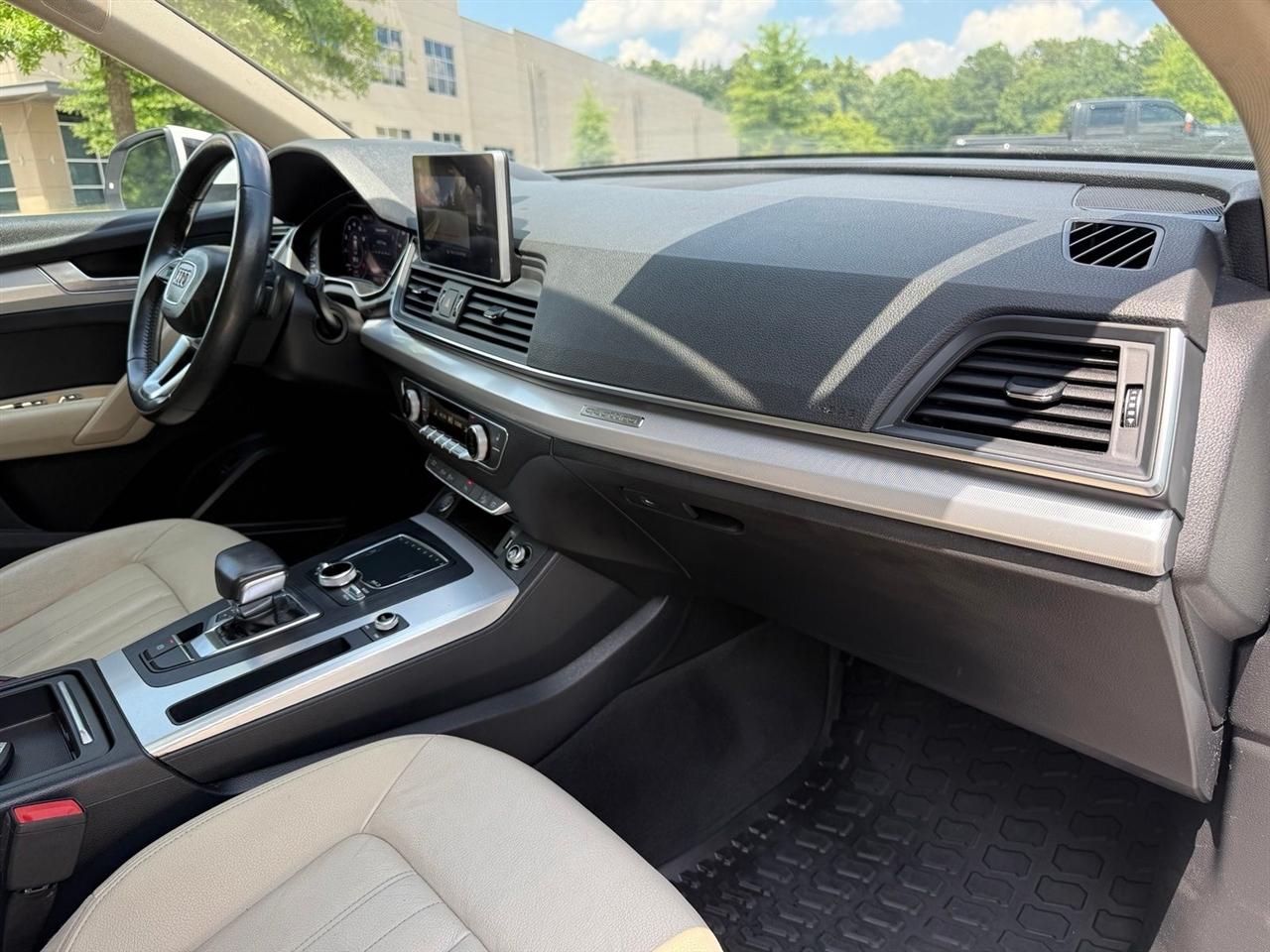 Audi Q5  2018