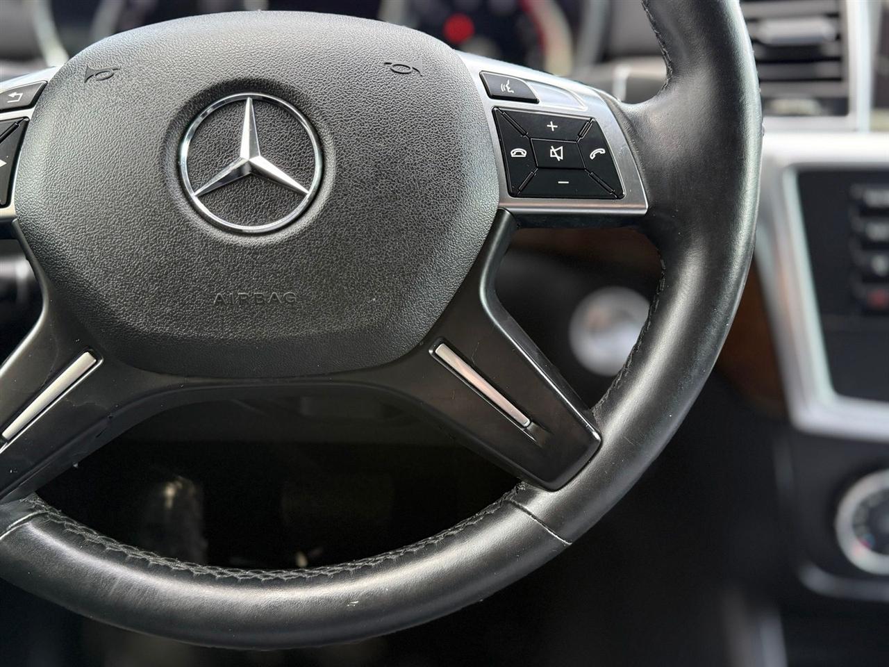 Mercedes-Benz M-Class  2015