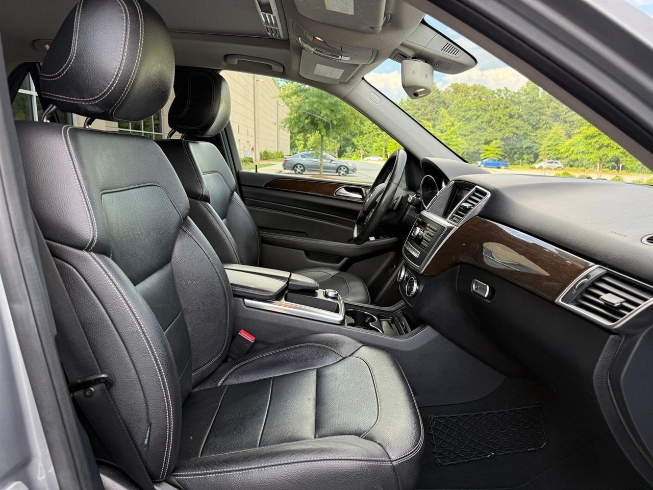 Mercedes-Benz M-Class  2015