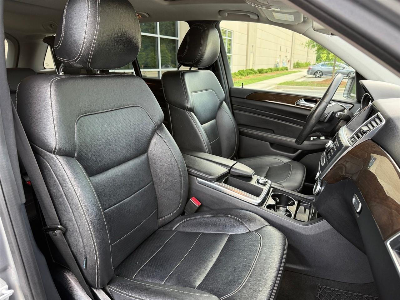 Mercedes-Benz M-Class  2015