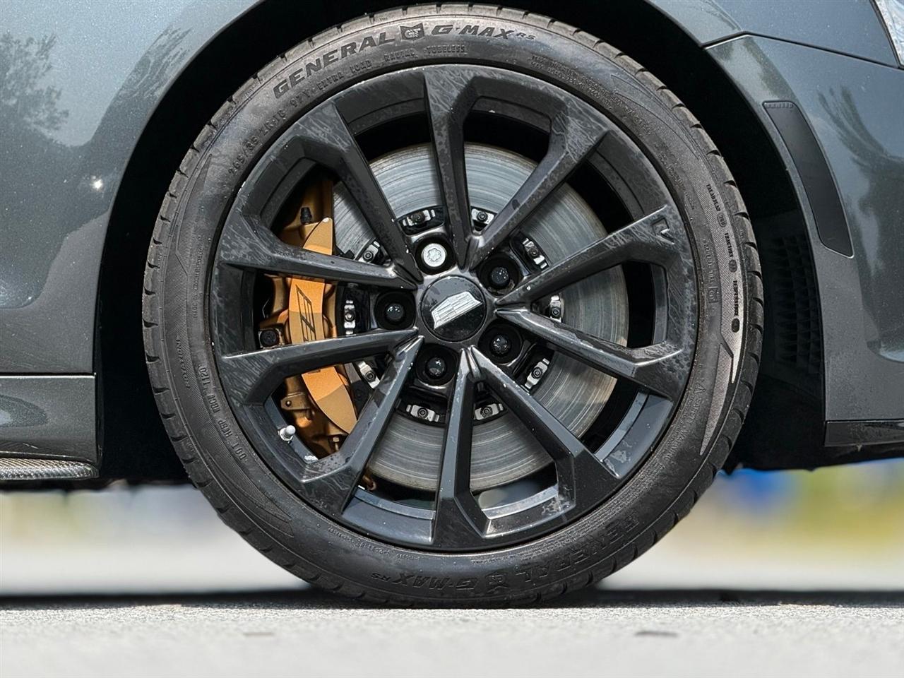 Cadillac ATS-V Sedan  2016