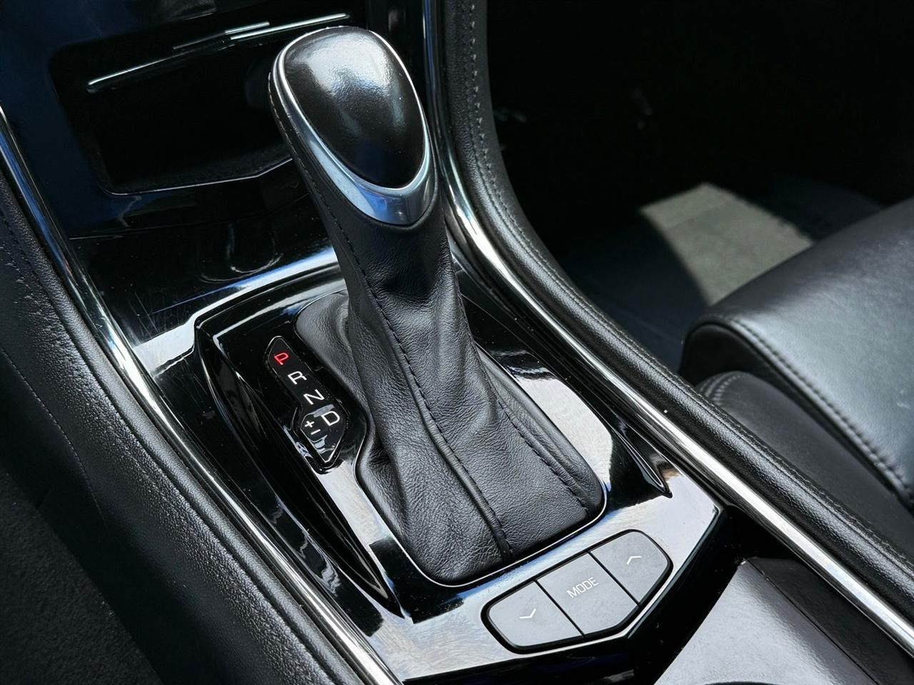 Cadillac ATS-V Sedan  2016