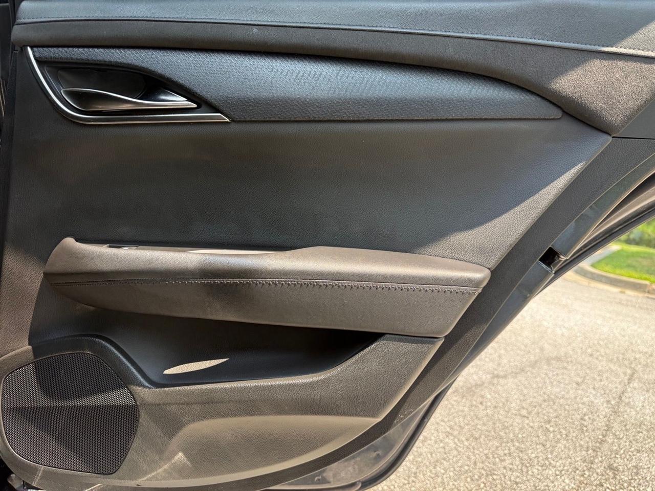 Cadillac ATS-V Sedan  2016