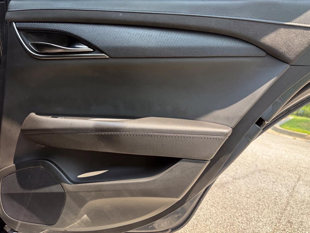 Cadillac ATS-V Sedan  2016