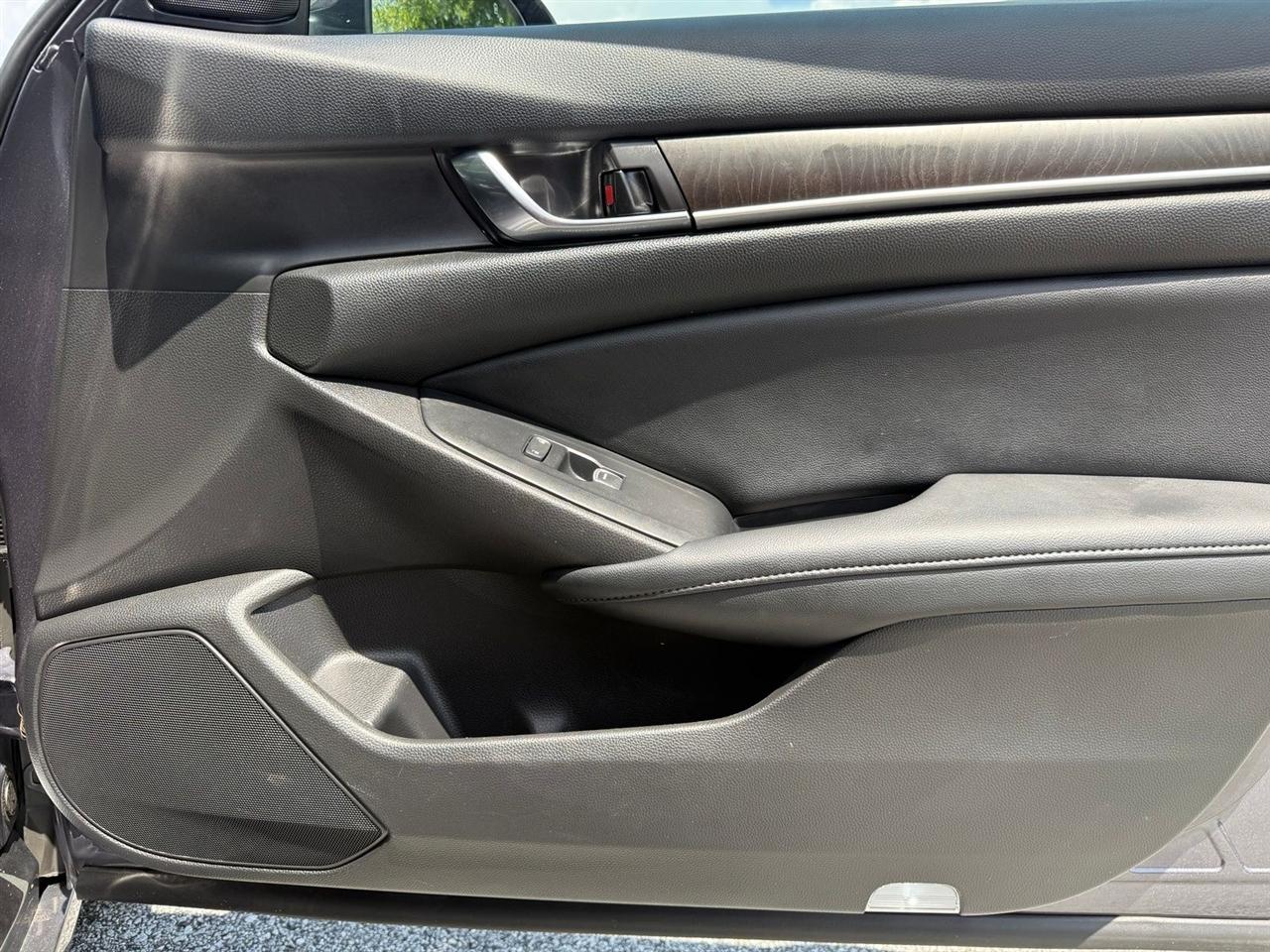 Honda Accord Sedan  2022