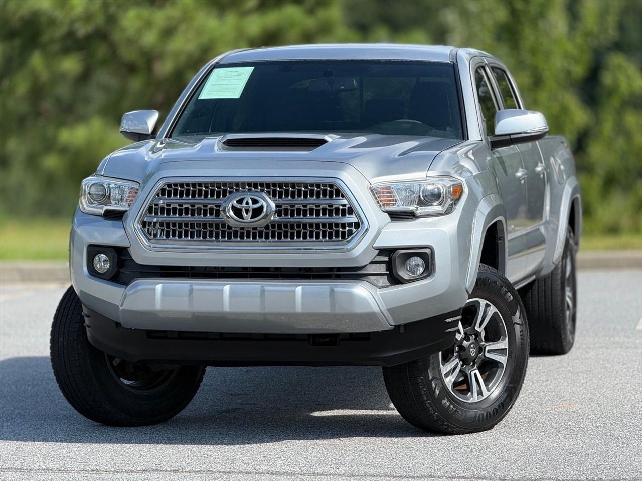 Toyota Tacoma  2017