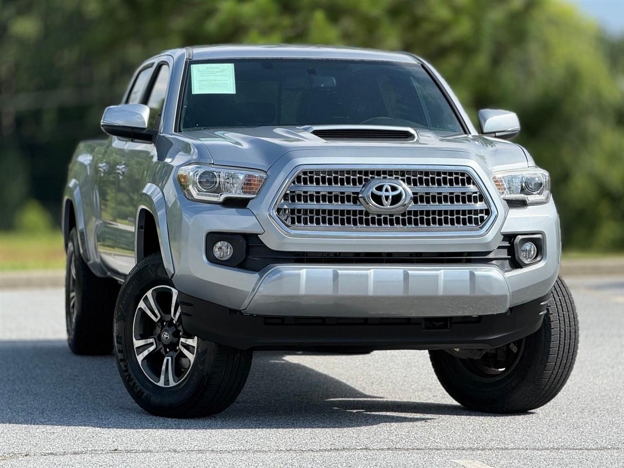 Toyota Tacoma  2017