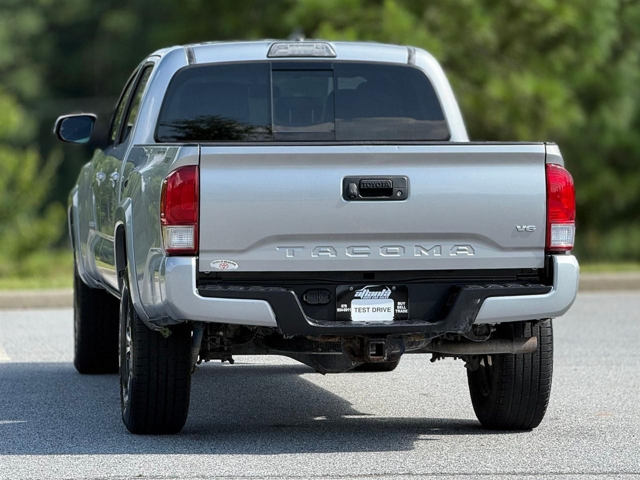 Toyota Tacoma  2017