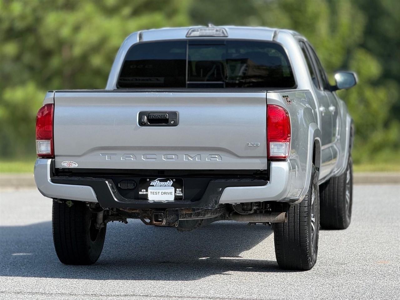 Toyota Tacoma  2017