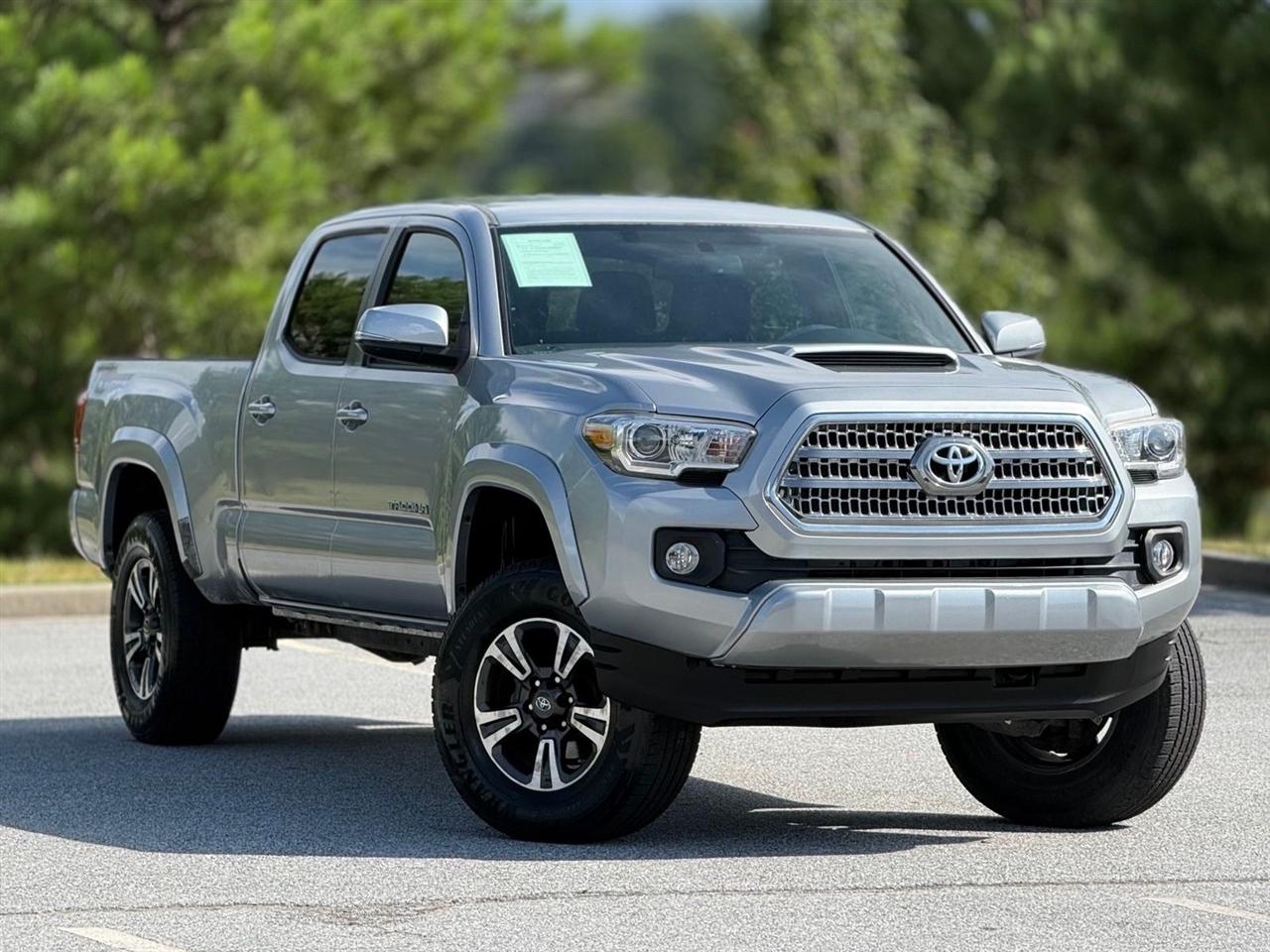 Toyota Tacoma  2017