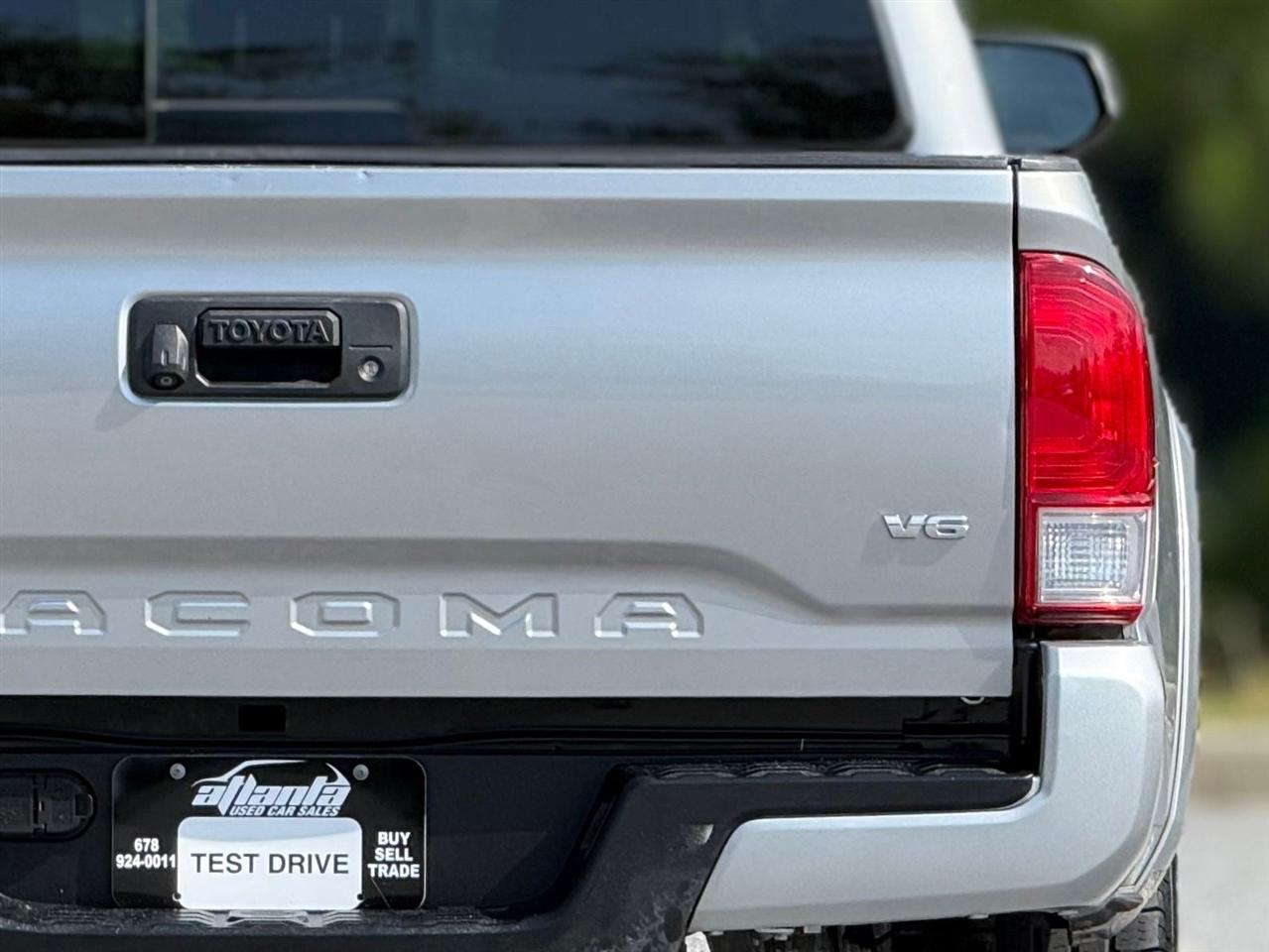 Toyota Tacoma  2017