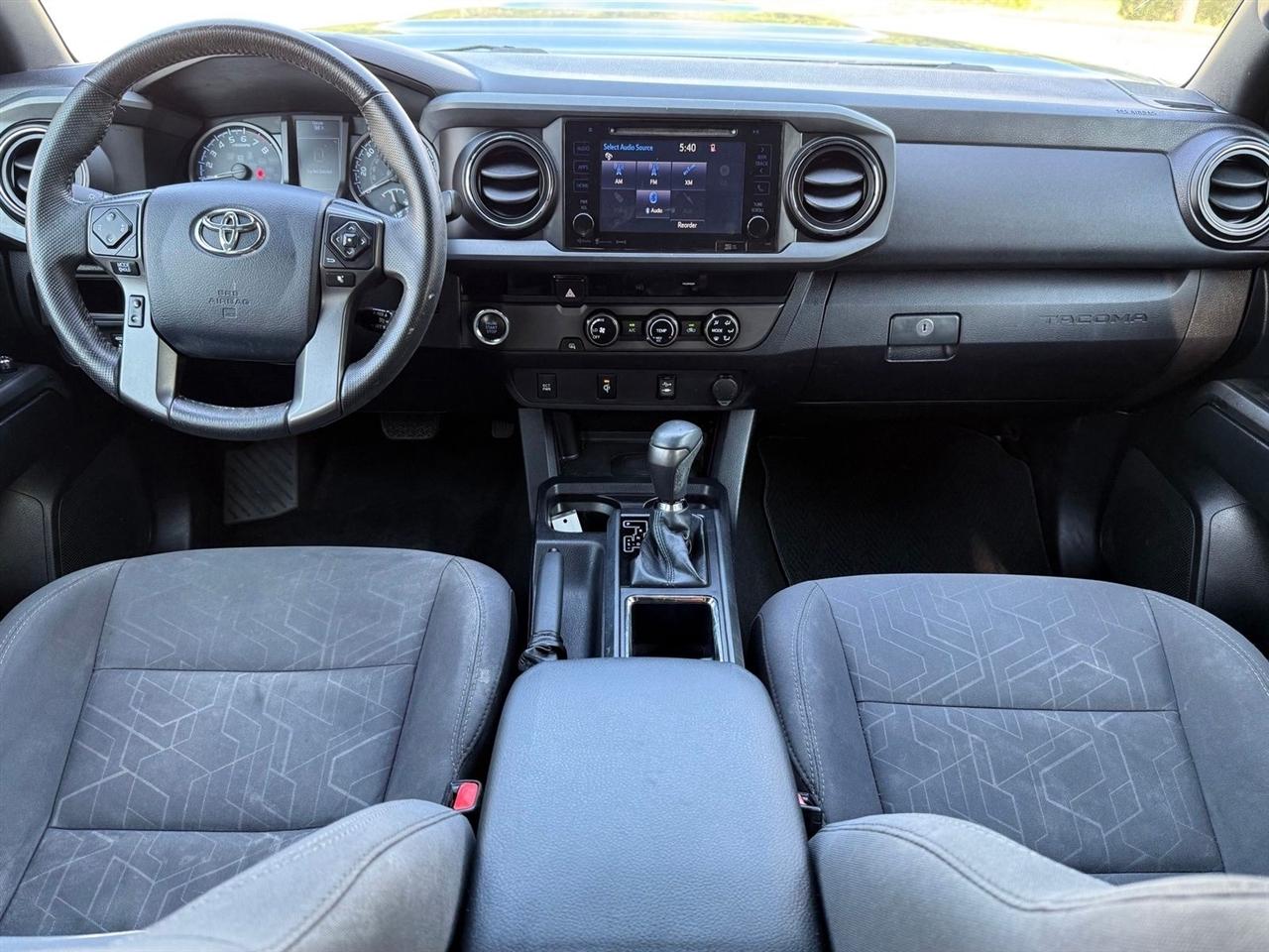 Toyota Tacoma  2017