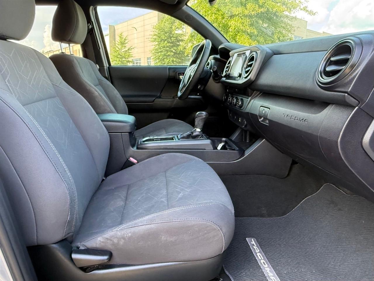 Toyota Tacoma  2017