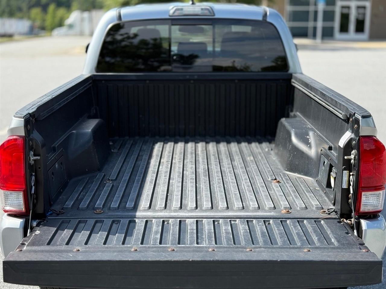 Toyota Tacoma  2017